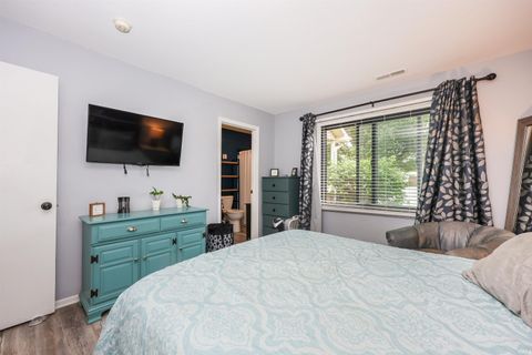 Tiny photo for 1945 York Court, Huntington, IN 46750 (MLS # 202624675)