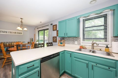 Tiny photo for 1945 York Court, Huntington, IN 46750 (MLS # 202624675)