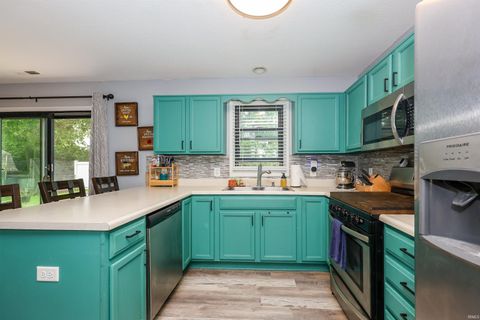 Tiny photo for 1945 York Court, Huntington, IN 46750 (MLS # 202624675)