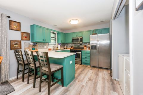 Tiny photo for 1945 York Court, Huntington, IN 46750 (MLS # 202624675)