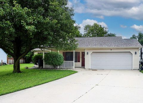 Photo of 1945 York Court, Huntington, IN 46750 (MLS # 202624675)