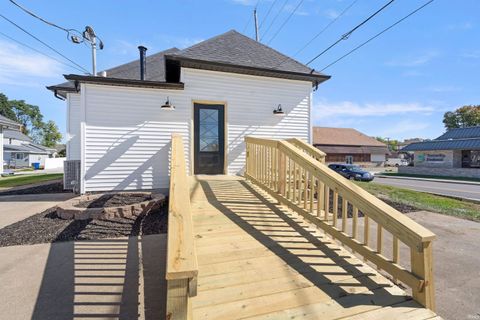 Tiny photo for 929 S Bell Street, Kokomo, IN 46902 (MLS # 202542864)