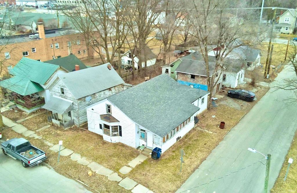 Photo of 935 S Branson Street, Marion, IN 46953 (MLS # 202607138)