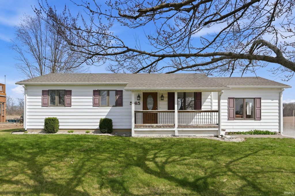 Photo of 5165 County Road 29, Auburn, IN 46706 (MLS # 202614884)