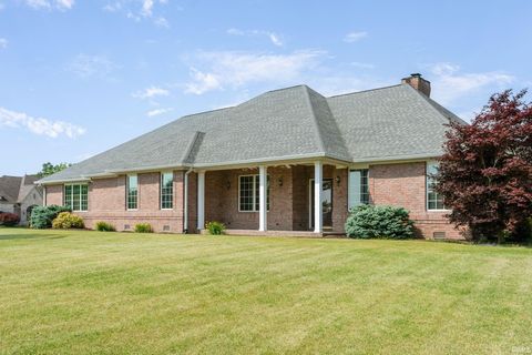 Photo of 1702 Timber Valley Court, Kokomo, IN 46902 (MLS # 202526105)