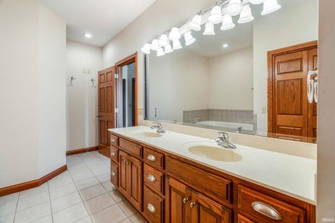 Tiny photo for 1702 Timber Valley Court, Kokomo, IN 46902 (MLS # 202526105)