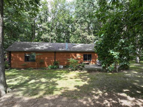 Tiny photo for 2952 S Crestview Drive, Winamac, IN 46996 (MLS # 202535110)