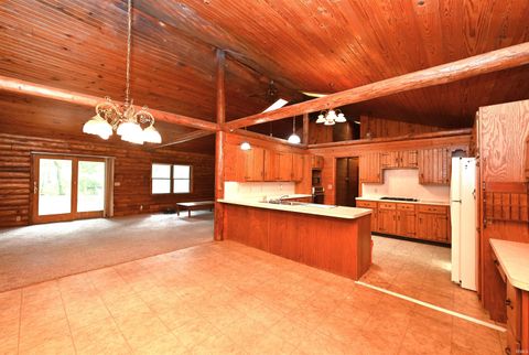 Tiny photo for 2952 S Crestview Drive, Winamac, IN 46996 (MLS # 202535110)