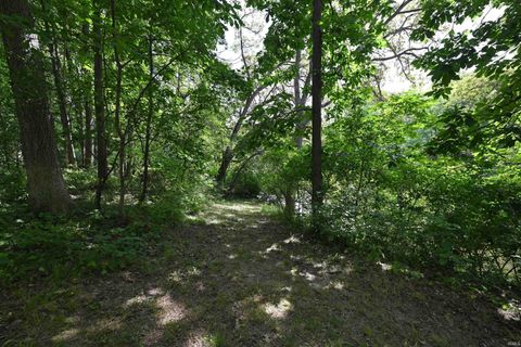Tiny photo for 2952 S Crestview Drive, Winamac, IN 46996 (MLS # 202535110)