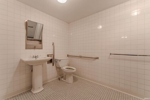Tiny photo for 508 N Broadway Street, Peru, IN 46970 (MLS # 202542855)