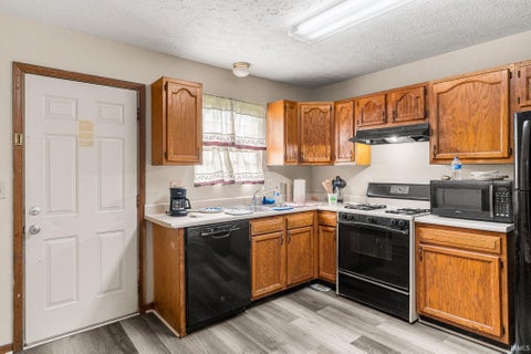 Tiny photo for 127 S 31st Street, Lafayette, IN 47904 (MLS # 202629429)