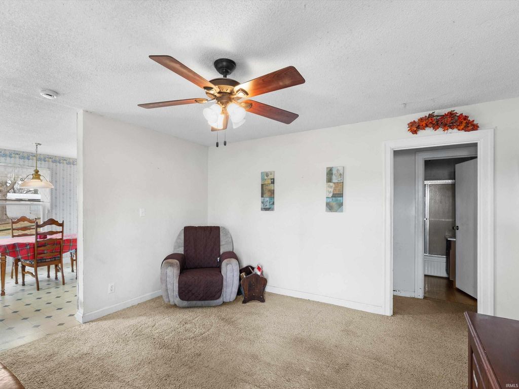 Photo of 1124 E 4th Street, Mount Vernon, IN 47620 (MLS # 202602218)