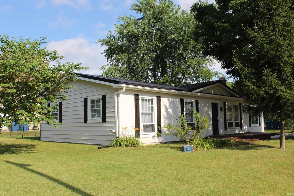 Photo of 308 Clyde Ave Ave, Angola, IN 46703 (MLS # 202545109)