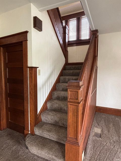 Tiny photo for 404 W Wiley Avenue, Bluffton, IN 46714 (MLS # 202616329)