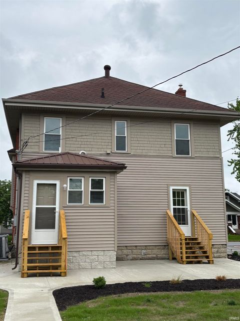Tiny photo for 404 W Wiley Avenue, Bluffton, IN 46714 (MLS # 202616329)