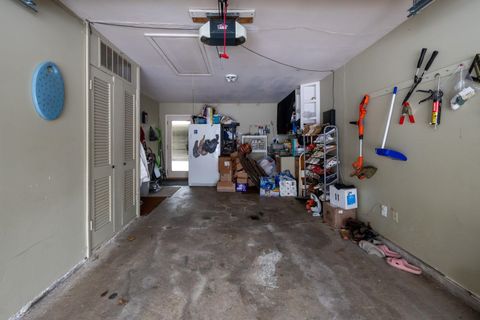 Tiny photo for 2923 Inwood Drive, Fort Wayne, IN 46815 (MLS # 202605679)