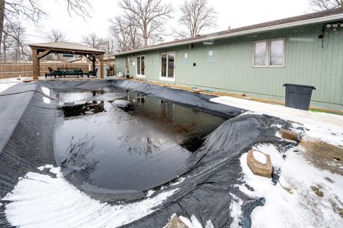 Tiny photo for 2923 Inwood Drive, Fort Wayne, IN 46815 (MLS # 202605679)