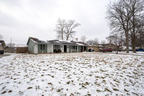 Tiny photo for 2923 Inwood Drive, Fort Wayne, IN 46815 (MLS # 202605679)