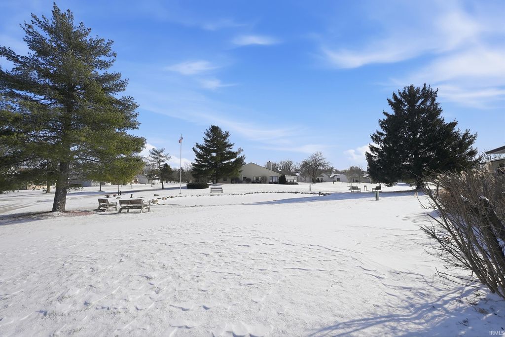 Photo of 2911 Dockshire Lane, Fort Wayne, IN 46804 (MLS # 202602375)