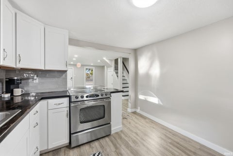 Tiny photo for 709 Romy Avenue, Fort Wayne, IN 46805 (MLS # 202643814)