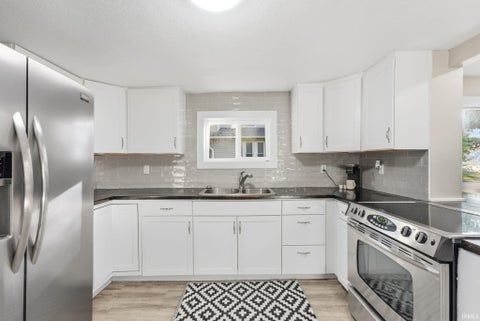 Tiny photo for 709 Romy Avenue, Fort Wayne, IN 46805 (MLS # 202643814)
