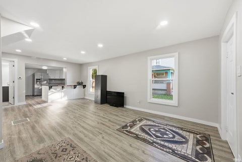 Tiny photo for 709 Romy Avenue, Fort Wayne, IN 46805 (MLS # 202643814)