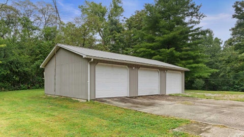 Tiny photo for 1672 Blue Spring Caverns Road, Bedford, IN 47421 (MLS # 202637914)