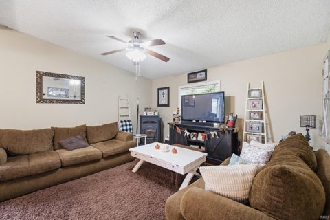 Tiny photo for 10911 E 200 N Road, Lafayette, IN 47905 (MLS # 202640678)
