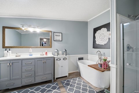 Tiny photo for 10911 E 200 N Road, Lafayette, IN 47905 (MLS # 202640678)