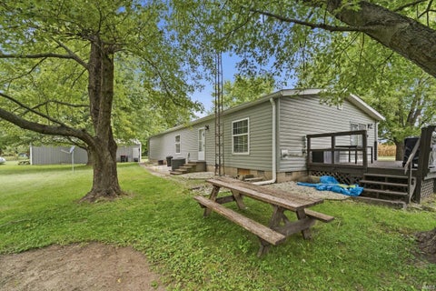 Tiny photo for 10911 E 200 N Road, Lafayette, IN 47905 (MLS # 202640678)