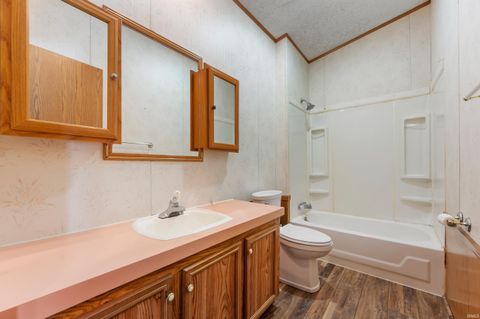 Tiny photo for 10590 S 550 e, Amboy, IN 46911 (MLS # 202548661)