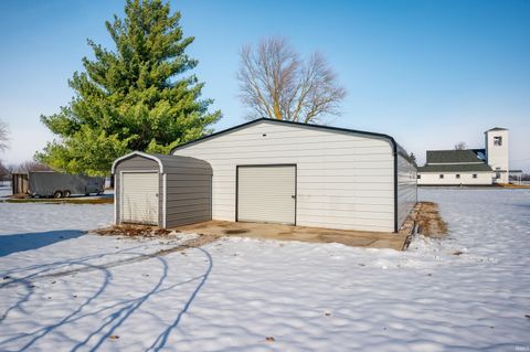 Tiny photo for 10590 S 550 e, Amboy, IN 46911 (MLS # 202548661)