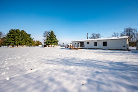 Tiny photo for 10590 S 550 e, Amboy, IN 46911 (MLS # 202548661)