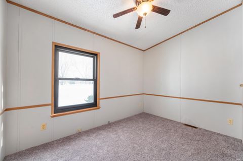 Tiny photo for 10590 S 550 e, Amboy, IN 46911 (MLS # 202548661)