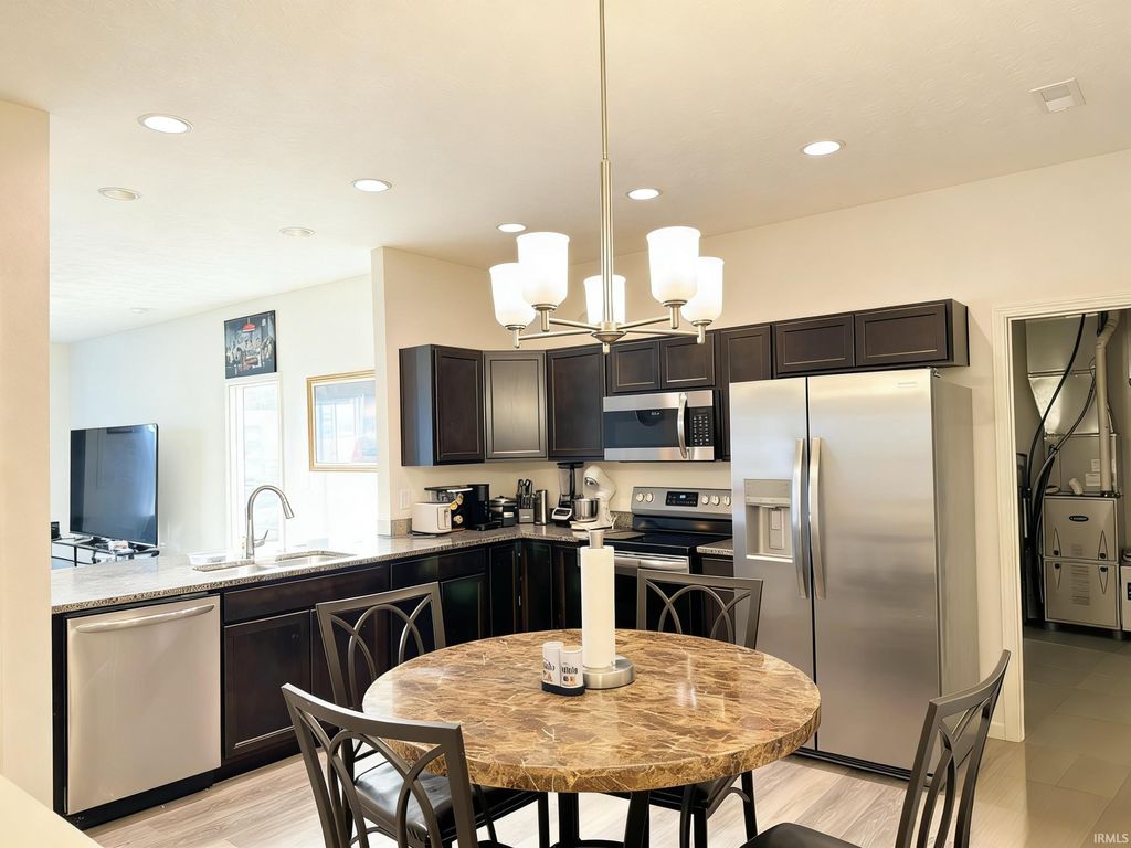 Photo of 6511 Wallingford Street, Lafayette, IN 47905 (MLS # 202611527)