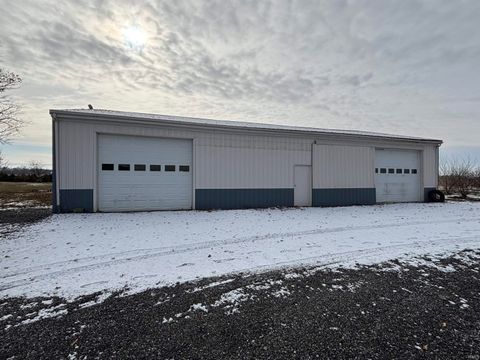 Tiny photo for 5735 E 400 S, Kokomo, IN 46902 (MLS # 202524805)