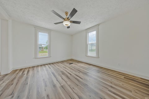 Tiny photo for 511 SW 1st Street, Washington, IN 47501 (MLS # 202628962)