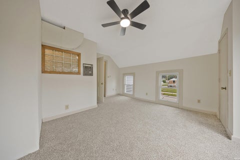 Tiny photo for 511 SW 1st Street, Washington, IN 47501 (MLS # 202628962)
