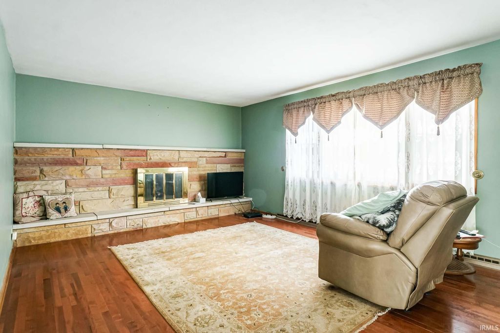 Photo of 16724 Ireland Road, Mishawaka, IN 46544 (MLS # 202603240)