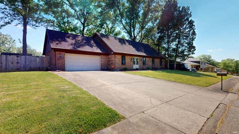 Tiny photo for 7277 Nottingham Drive, Newburgh, IN 47630 (MLS # 202616678)