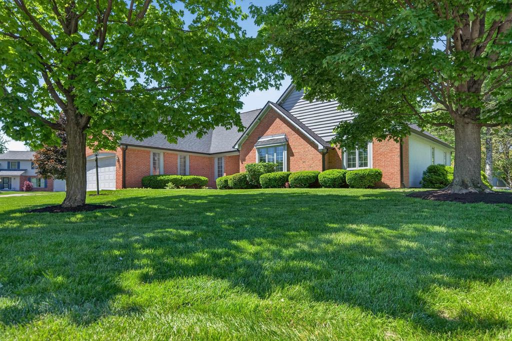 Photo of 14830 SENATOR Way, Carmel, IN 46032 (MLS # 202618461)