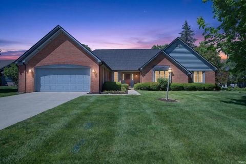 Tiny photo for 14830 SENATOR Way, Carmel, IN 46032 (MLS # 202618461)