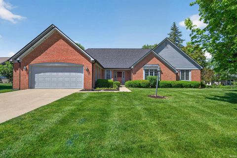 Photo of 14830 SENATOR Way, Carmel, IN 46032 (MLS # 202618461)