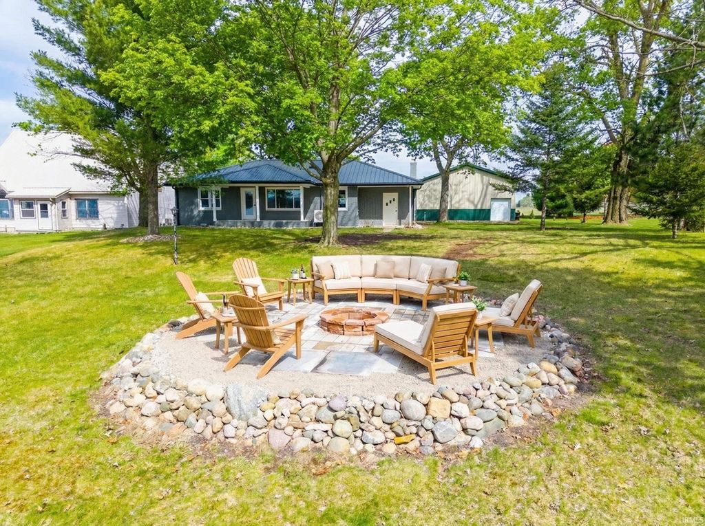 Photo of 5120 E 100 S Road, Lagrange, IN 46761 (MLS # 202610472)