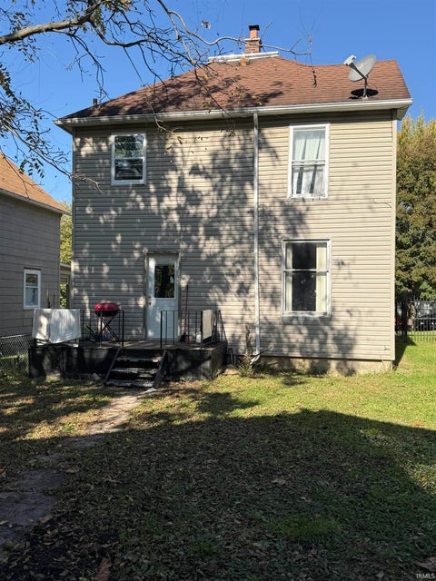 Tiny photo for 301 W Leith Street, Fort Wayne, IN 46807 (MLS # 202643825)