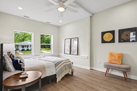 Tiny photo for 1314 Corby Boulevard, South Bend, IN 46617 (MLS # 202638883)