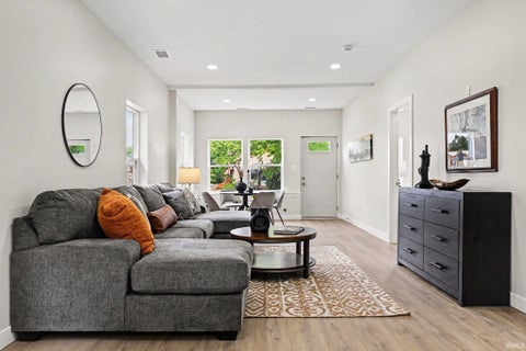 Tiny photo for 1314 Corby Boulevard, South Bend, IN 46617 (MLS # 202638883)