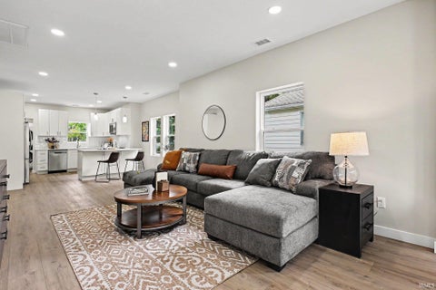 Tiny photo for 1314 Corby Boulevard, South Bend, IN 46617 (MLS # 202638883)