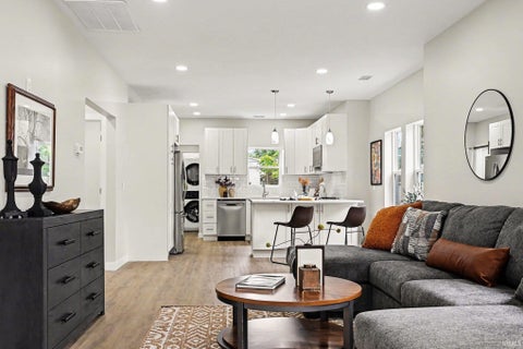 Tiny photo for 1314 Corby Boulevard, South Bend, IN 46617 (MLS # 202638883)