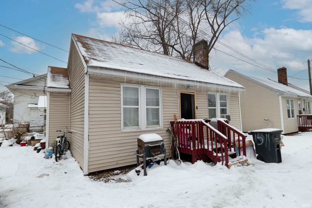 Photo of 1511 Hermosa Place, South Bend, IN 46614 (MLS # 202602661)